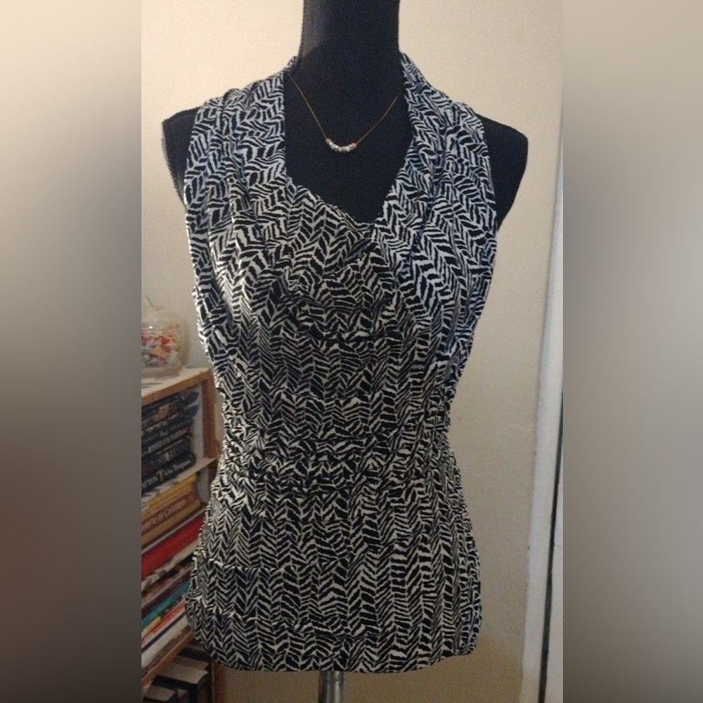 Express Blouse - Picture 2 of 3